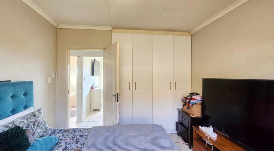 2 Bedroom Property for Sale in Campher Park Eastern Cape